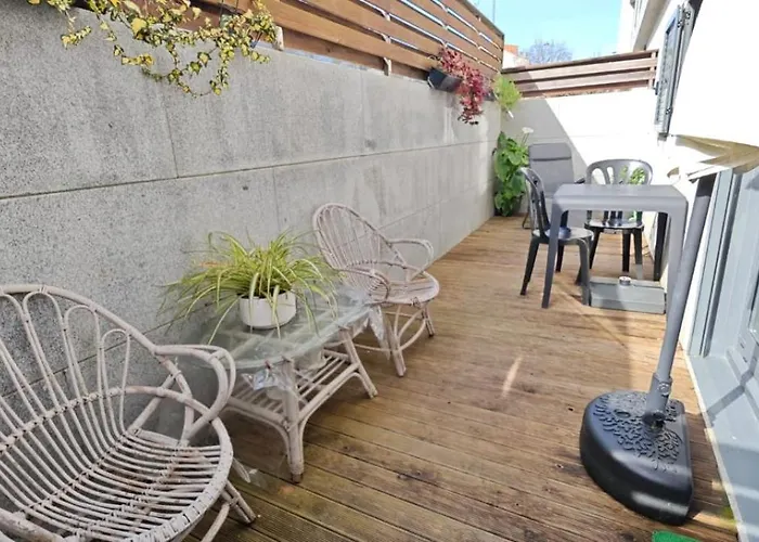 Daire Sabaris, Baiona, Con Terraza